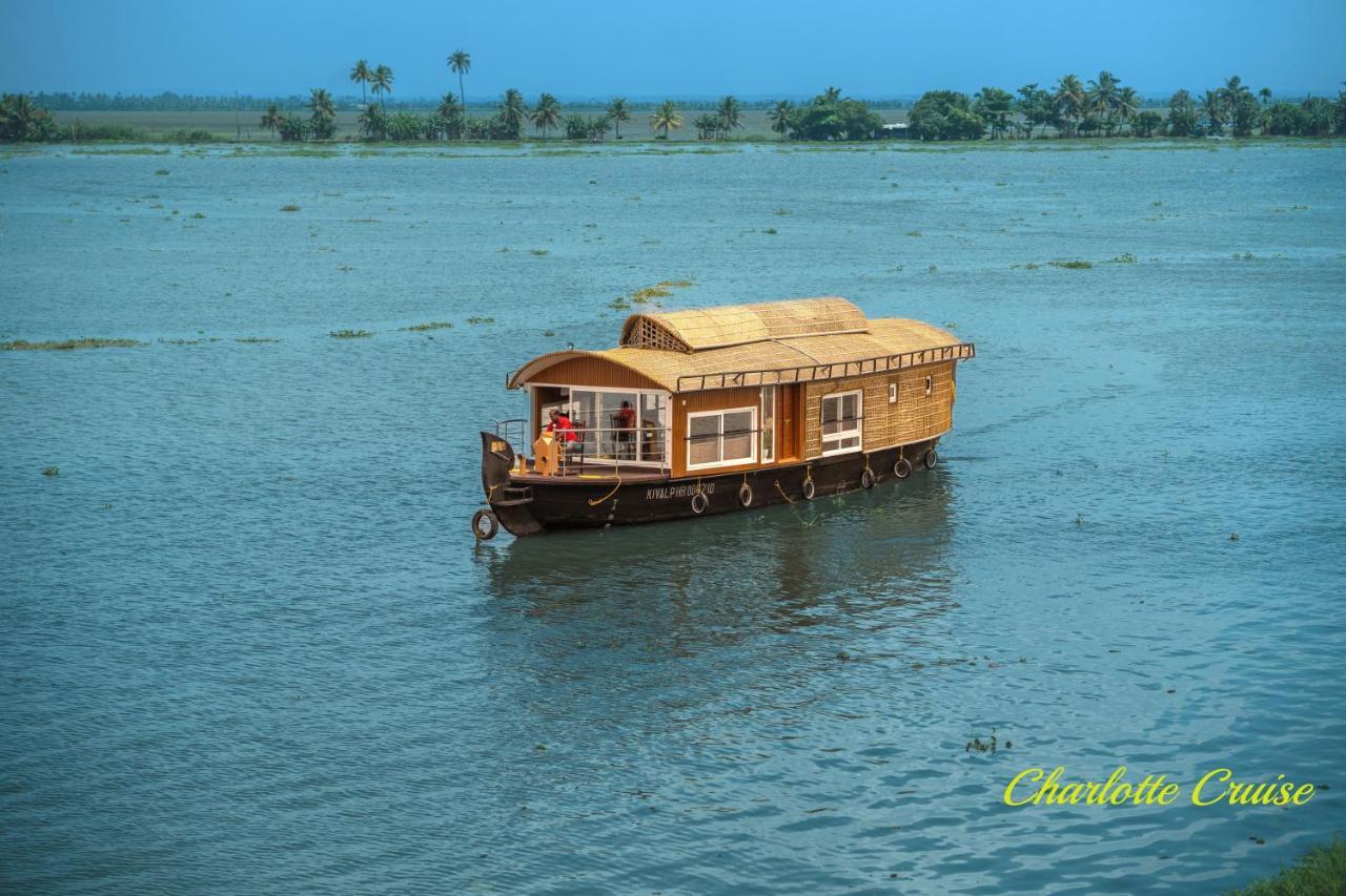 Charlotte Cruise House Boat Hotel Alappuzha Exterior foto
