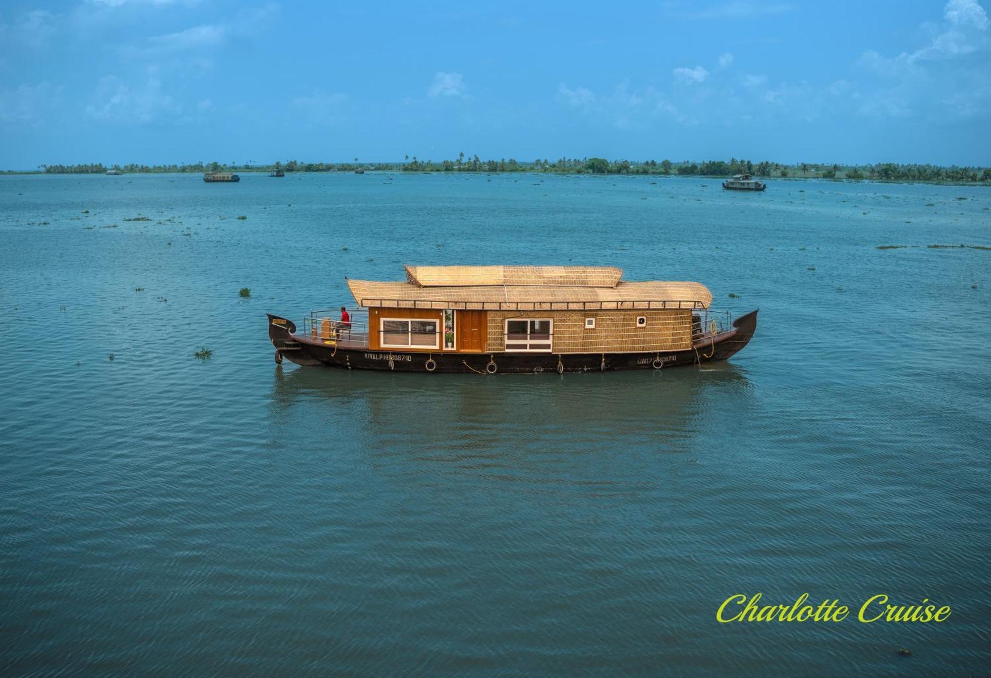 Charlotte Cruise House Boat Hotel Alappuzha Exterior foto